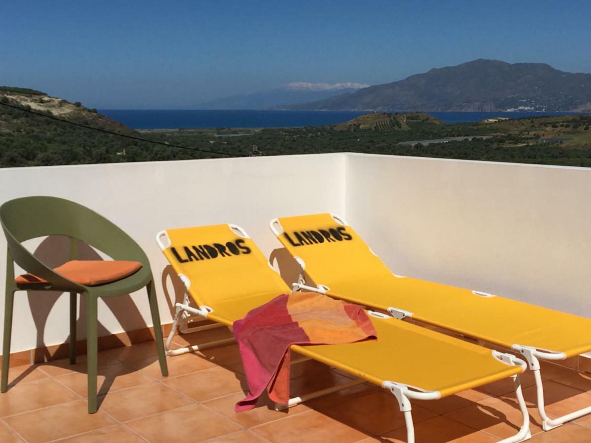 Landros Villa Kamilari Buitenkant foto