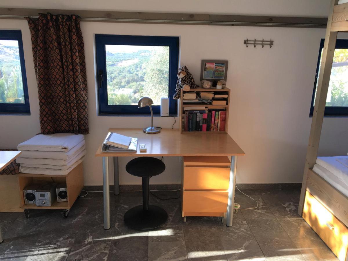 Landros Villa Kamilari Buitenkant foto